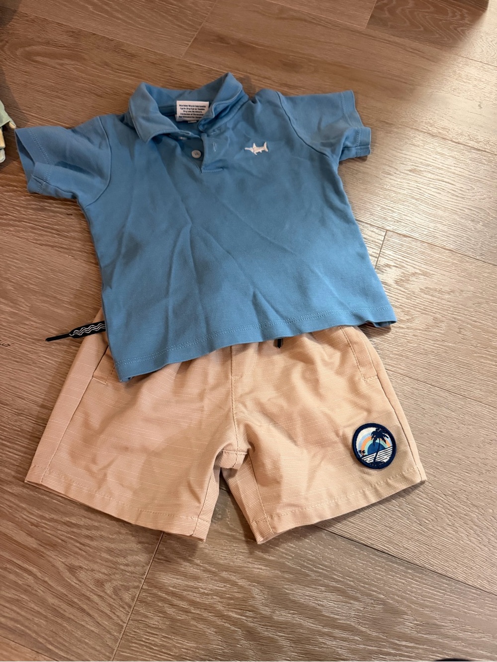 Saltwater boys polo + Feather 4 arrow short